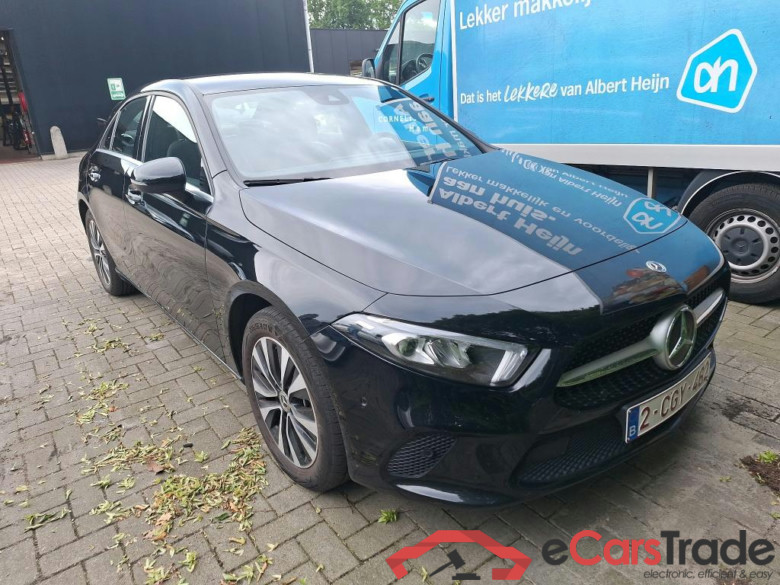 MERCEDES-BENZ A-CLASS LIMOUSINE 1.3 A 250 E BUSINESS SOLUTION DCT #2