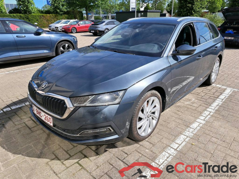 SKODA OCTAVIA COMBI 2.0 CRTDI 110KW CLEVER+