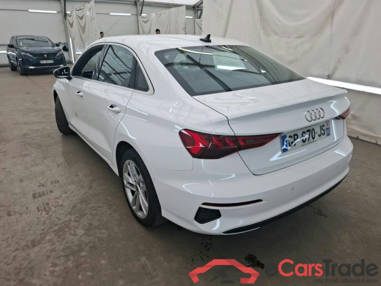 AUDI A3 Berline / 2020 / 4P / Berline 30 TFSI MHEV S Tronic 110 Business Line #2