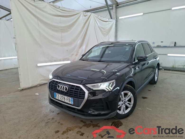 AUDI Q3 / 2018 / 5P / SUV 35 TFSI 150 MHEV S TRONIC BUSINESS LINE #1