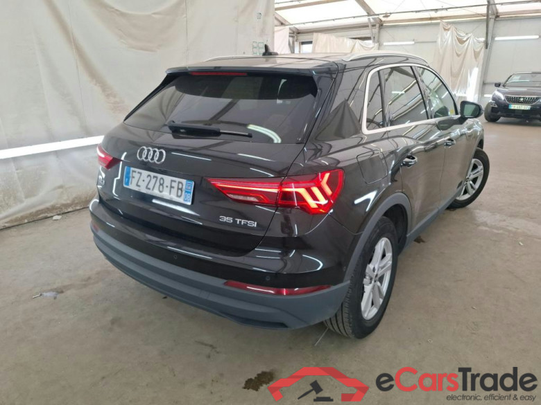 AUDI Q3 / 2018 / 5P / SUV 35 TFSI 150 MHEV S TRONIC BUSINESS LINE #3