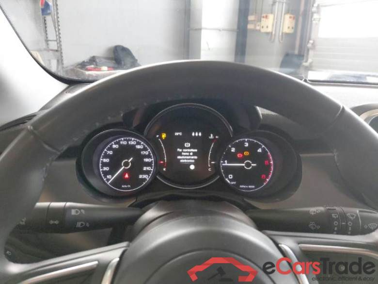 FIAT 500X / 2018 / 5P / CROSSOVER 1.3 MJET 95CV E6D CLUB #4