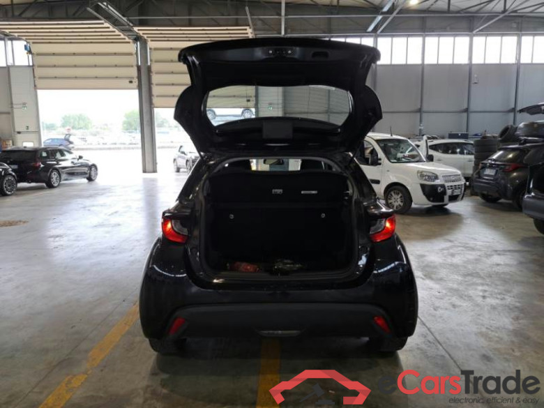 TOYOTA YARIS / 2020 / 5P / BERLINA 1.0 BUSINESS MY21 #5