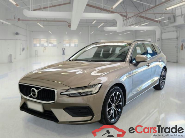 VOLVO V60 / 2019 / 5P / STATION WAGON D3 AUTOM. MOMENTUM BUSINESS #1