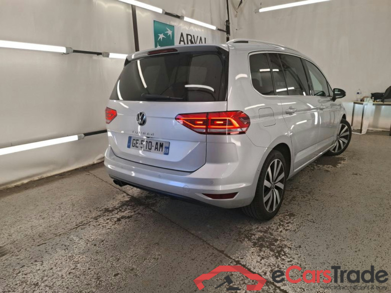 Touran Carat BlueMotion Tech 2.0 TDI 150CV BVA7 E6d #3