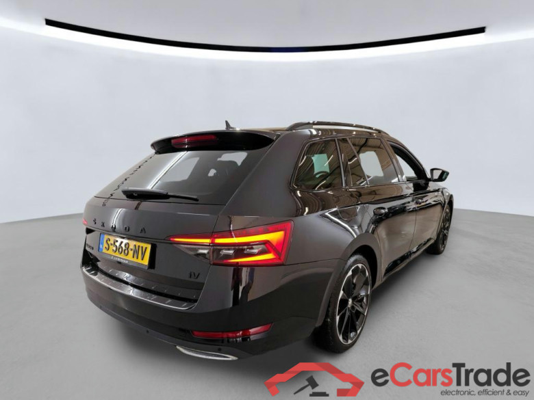 SKODA Superb Combi 115 kW #6