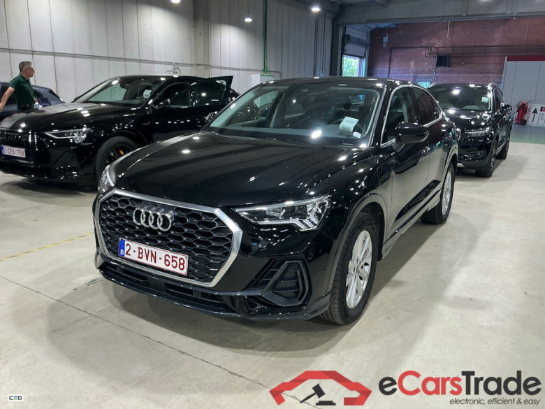 AUDI Q3 Sportback 1.4 45 TFSI E S TRONIC #1
