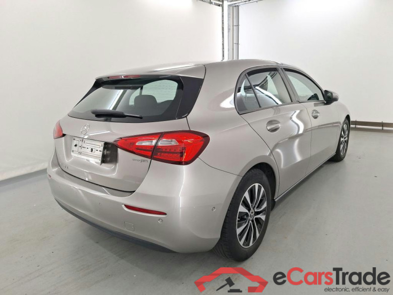Mercedes A 180d Aut. Widescreen Navi KeylessGo Camera Klima PDC ... #3
