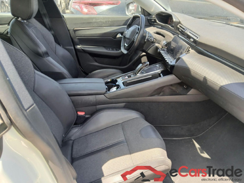 PEUGEOT 508 / 2018 / 5P / berlina con portón 5P Allure BlueHDi 120kW (160) S&S EAT8 #6