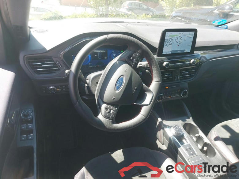 FORD Kuga / 2019 / 5P / todoterreno ST-Line X 2.5 Duratec PHEV 165kW Auto #3