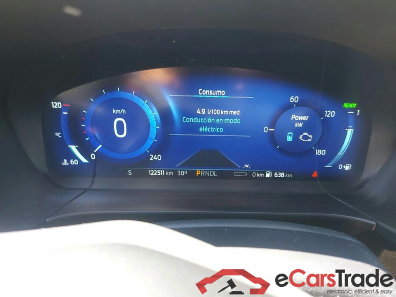 FORD Kuga / 2019 / 5P / todoterreno ST-Line X 2.5 Duratec PHEV 165kW Auto #4