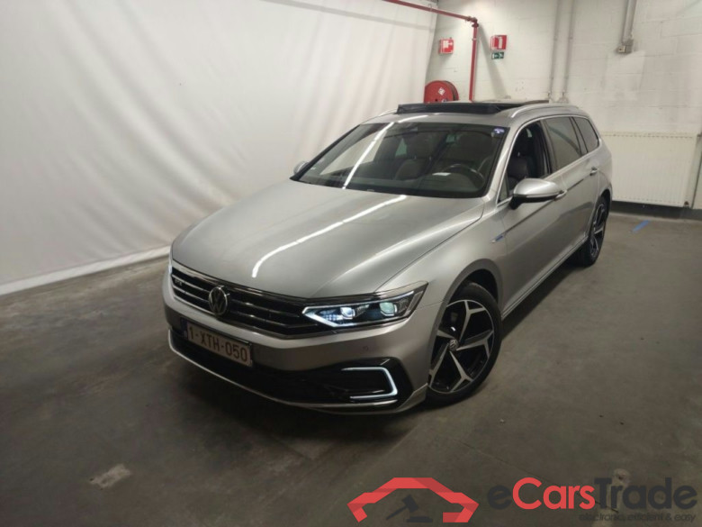 Volkswagen Passat Variant 1.4 TSI DSG6 GTE Business 5d #1