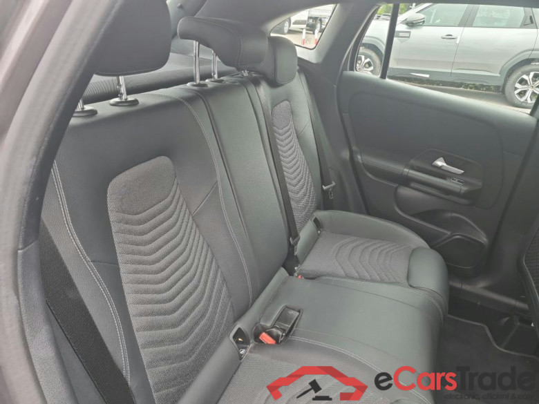 MERCEDES-BENZ GLA 1.3 GLA 250 E DCT BUSINESS SOLUTION #6