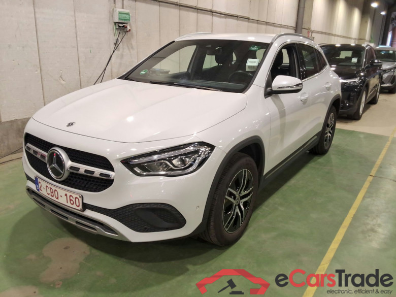 MERCEDES-BENZ GLA 1.3 GLA 250 E DCT BUSINESS SOLUTION