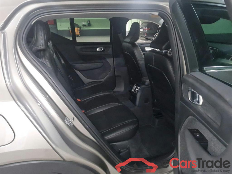 VOLVO XC40 1.5 T5 PHEV Inscription Expres. #6