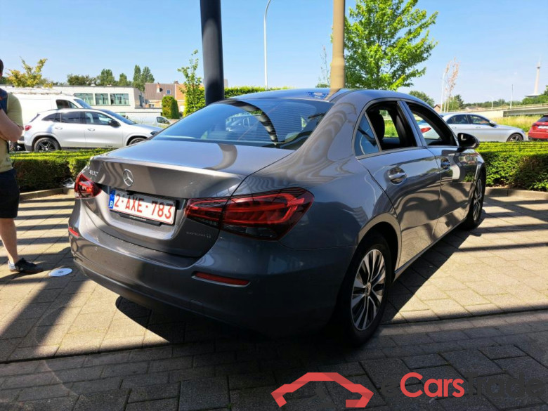 MERCEDES - MER A BERLINE A 180 136PK Business Solution * PETROL * #2