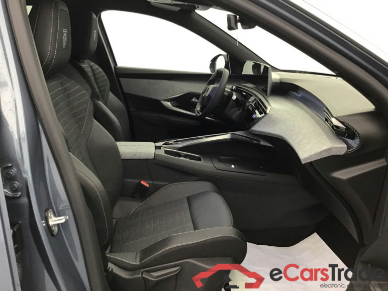 Peugeot 3008 GT 1.2 Gasoline 147hp #6