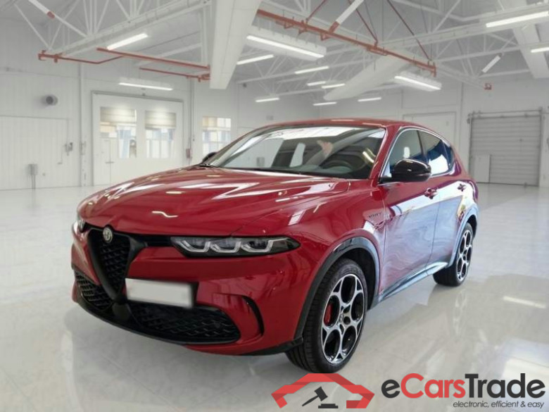 ALFA ROMEO TONALE / 2022 / 5P / SUV 1.3 280CV PLUG IN HYBRID AT6 VELOCE Q4 #1