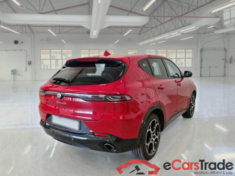 ALFA ROMEO TONALE / 2022 / 5P / SUV 1.3 280CV PLUG IN HYBRID AT6 VELOCE Q4 #2