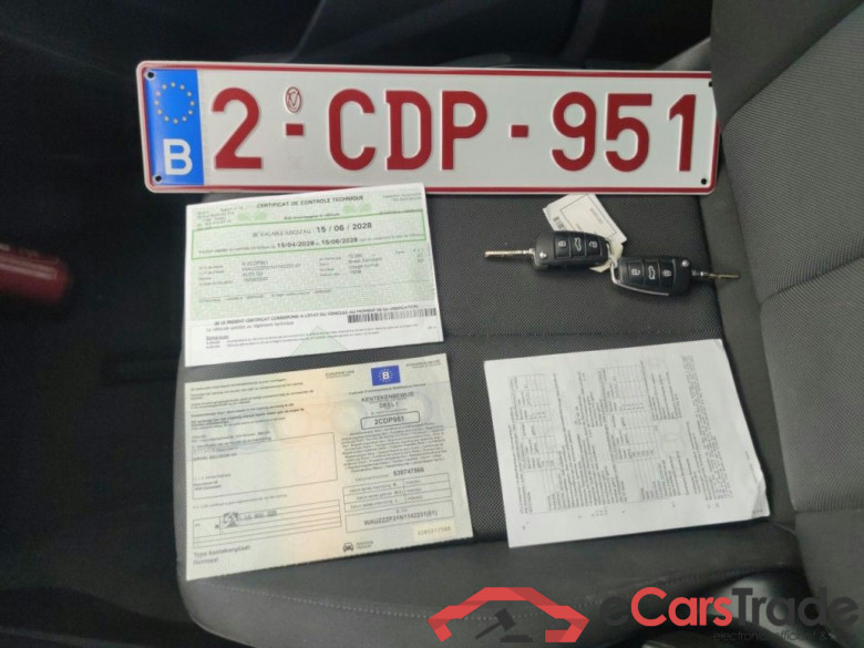 Audi Q3 35 TFSI Attraction 5d #4
