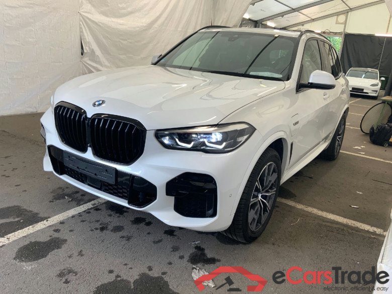 Baureihe X5 xDrive 45 e M Sport 3.0 290KW AT8 E6d #1