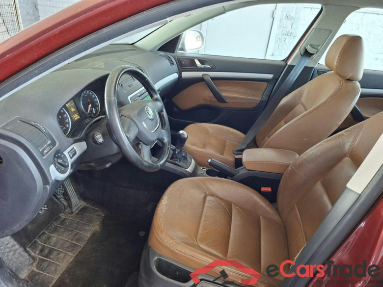 SKODA Octavia Dsl Octavia 1.9 TDi Ambiente #4