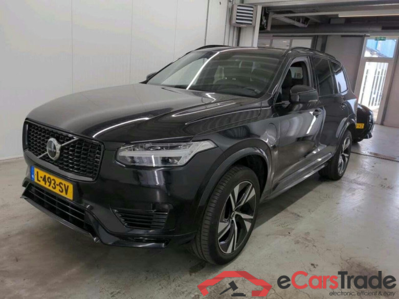 VOLVO XC90 2.0 T8 AWD R-Design