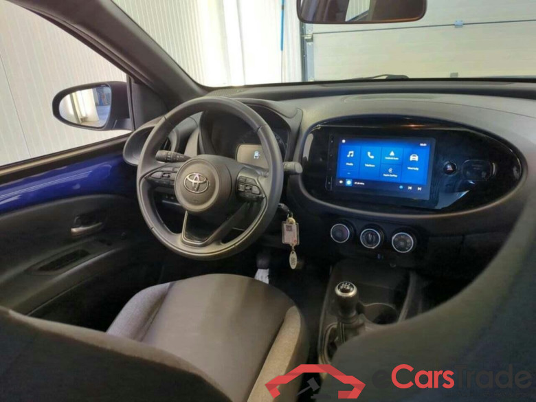 TOYOTA Aygo X 1.0 VVT-i MT Play #3