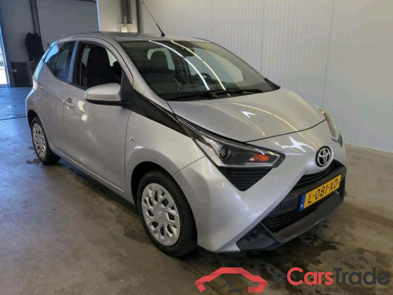 TOYOTA Aygo 1.0 VVT-i x-play #5