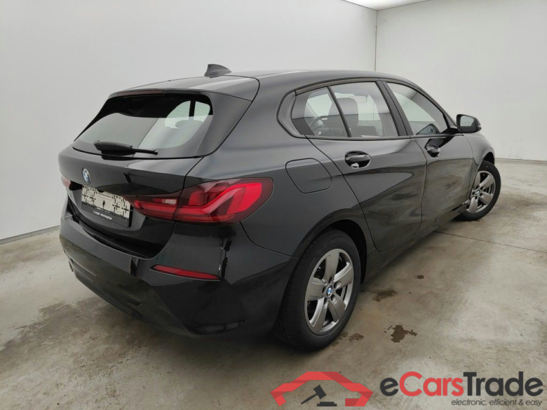 BMW 1 Reeks Hatch 116dA (85 kW) 5d #2