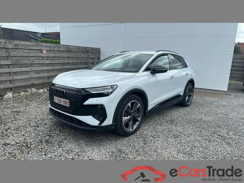 AUDI Q4 e-tron 82 kWh 40 Attraction #1