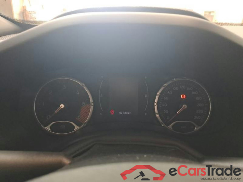 JEEP RENEGADE / 2018 / 5P / SUV 1.6 MJET 130CV LONGITUDE #4