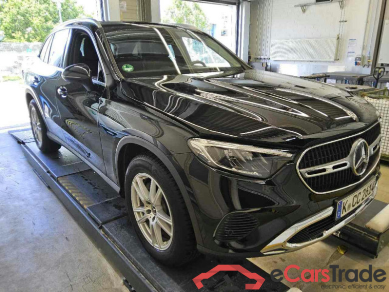 Mercedes-Benz GLC (BM 254)(06.2022->) DE - SUV5 GLC 200 EU6d, 4Matic Avantgarde, 2022 - 2024 #2
