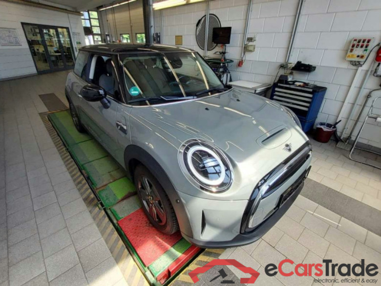MINI Mini 3-trg. (F56)(2013->) DE - LimS3 SE, Cooper SE Classic Trim, (Facelift 2) 2021 - 2024 #2