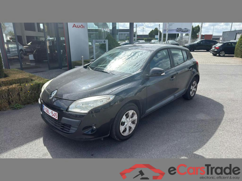 RENAULT Mégane Berline III Megane 1.6i Expression