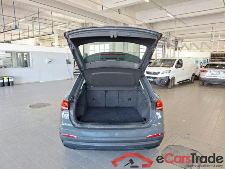 AUDI Q3 / 2018 / 5P / SUV 40 TDI QUATTRO S TRONIC BUSINESS #5