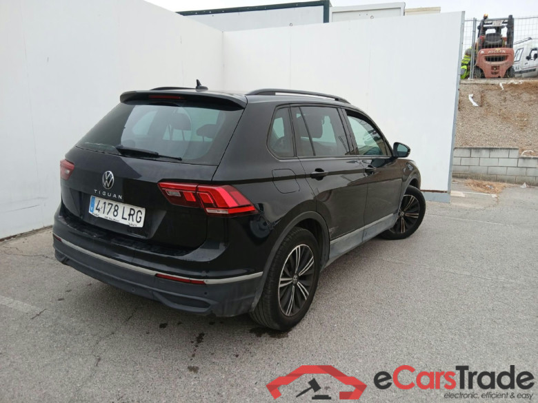 VOLKSWAGEN Tiguan / 2020 / 5P / todoterreno Life 2.0 TDI 110kW (150CV) DSG (AC2) #2