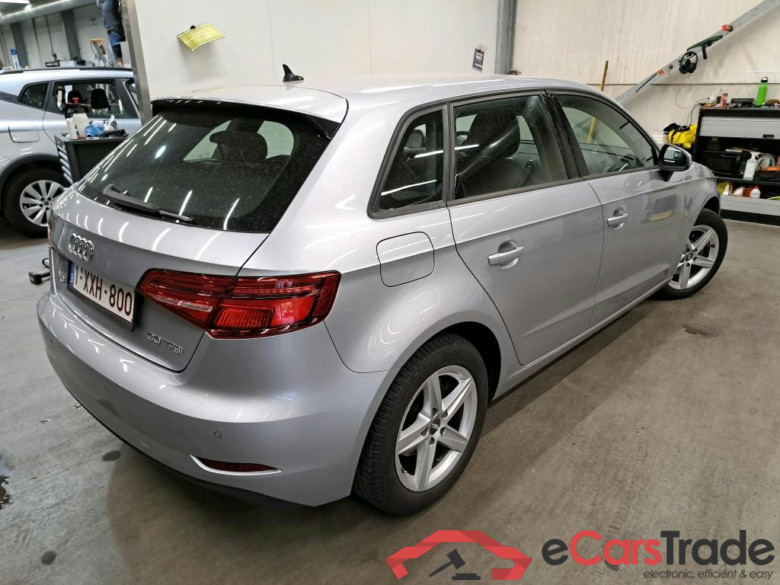 AUDI - AUD A3 SB 30 TFSi 116PK Pack Platinum With Heated Seats & LED & APS Front & Rear * PETROL * #2