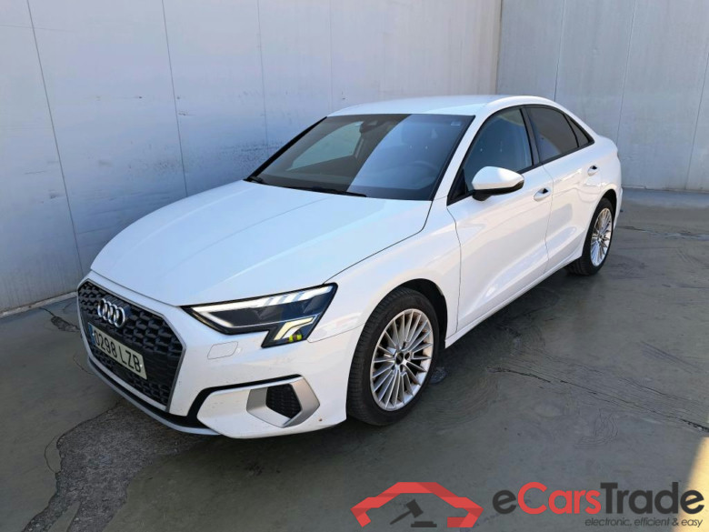AUDI A3 / 2020 / 4P / sedán Sedan Advanced 30 TFSI 81kW S tronic