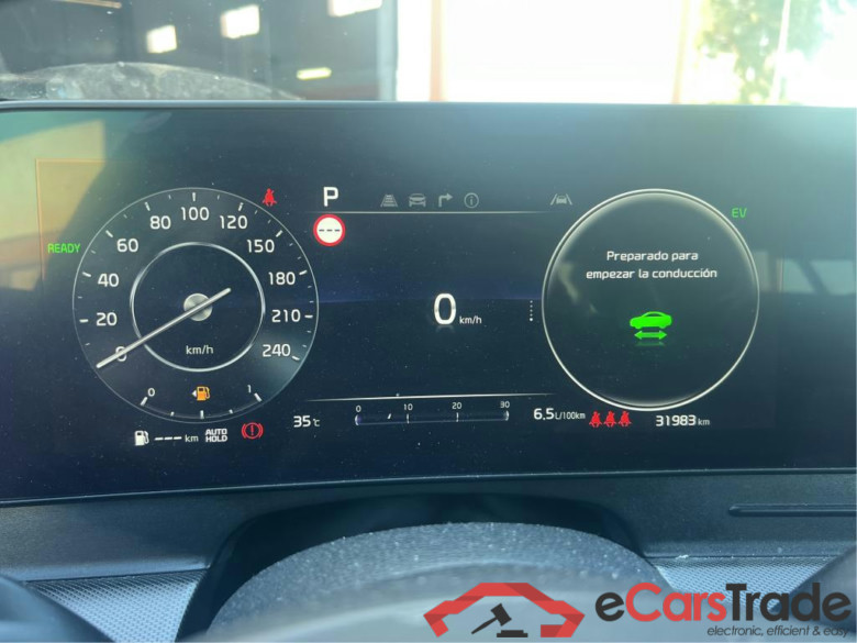KIA Sportage / 2022 / 5P / todoterreno 1.6 T-GDi HEV 171kW (230CV) Drive 4X2 #4