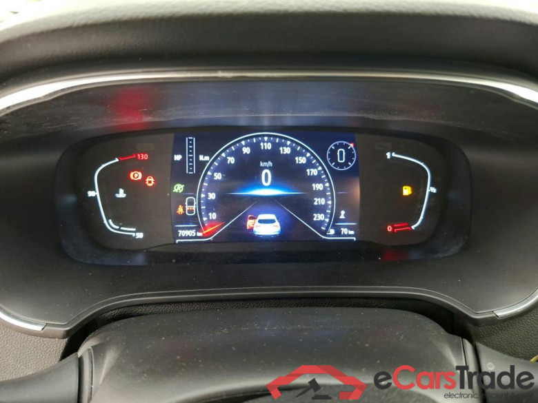 RENAULT Mégane Berline / 2020 / 5P / Berline evolution TCe 140 #6