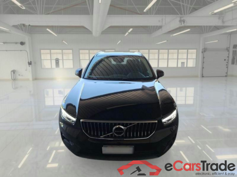 VOLVO XC40 / 2017 / 5P / SUV T5 PLUG-IN HYBRID AUTO RECH INSCRIP EXPR #6