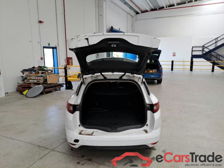 RENAULT MÉGANE SPORTER / 2015 / 5P / STATION WAGON 1.5 DCI 85KW BLUE BUSINESS #5