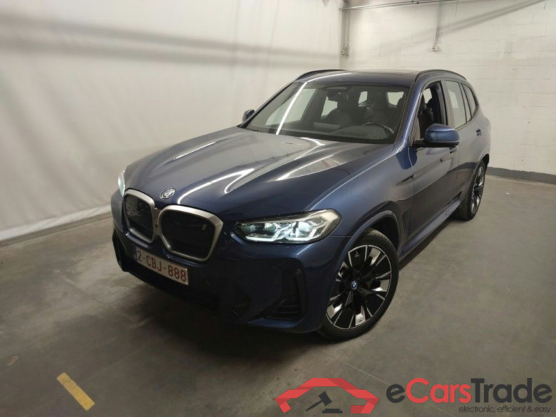 BMW iX3 iX3 5d #1