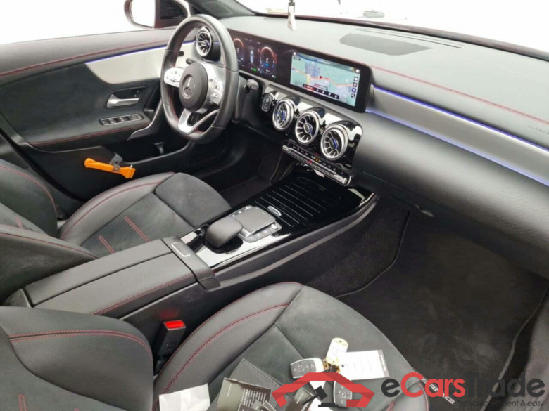 MERCEDES-BENZ CLA-klasse Shooting Brake 250 e Bns Sol AMG Ld #3