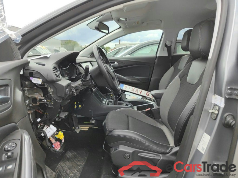 Opel Grandland X 1.2 Turbo ECOTEC S/S MT6 Innovation 5d !! Damaged car !! #3