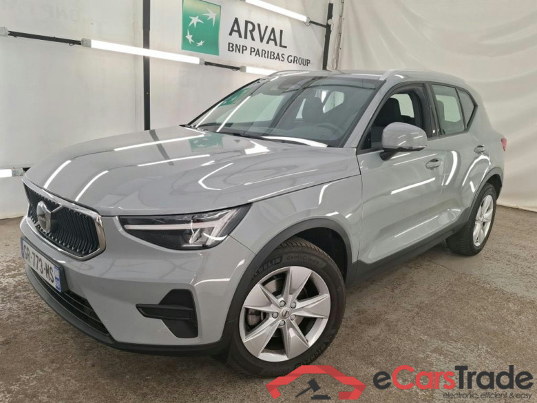 XC40 Momentum 2WD 2.0