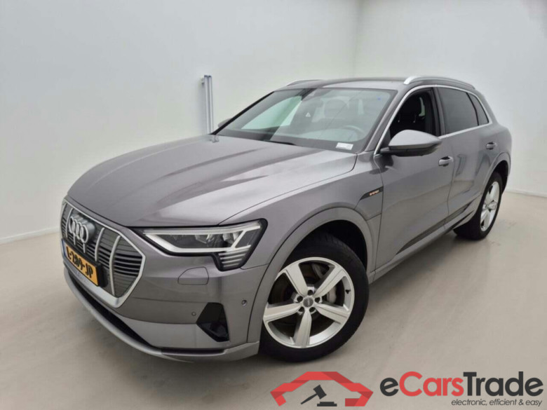 AUDI e-tron 50 quattro Bns edit.