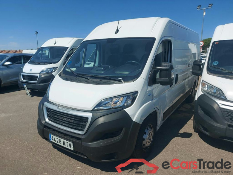 PEUGEOT Boxer / 2014 / 4P / furgón 435 L3 H2 Motor eléctrico 90 kw 70kWh