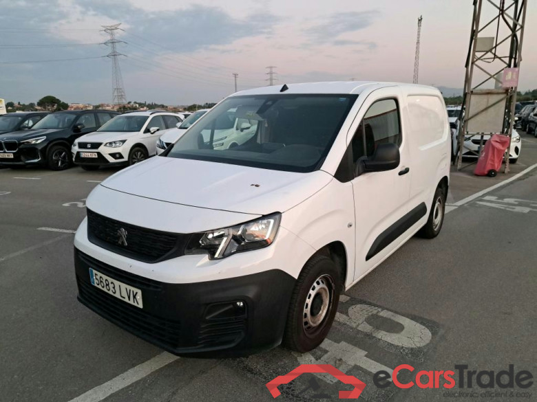 PEUGEOT Partner / 2018 / 4P / furgón derivado de turismo Premium Standard 600kg BlueHDi 73kW (AC)